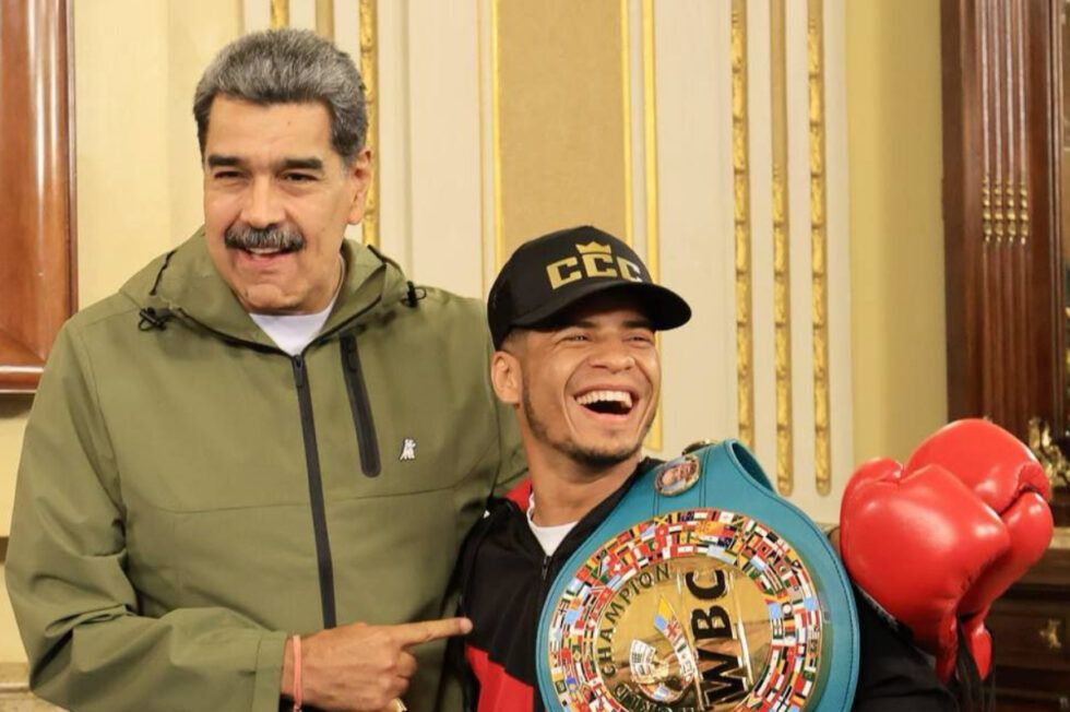 Presidente Maduro recibió en Miraflores al Campeón Mundial de Boxeo Carlos Cañizales