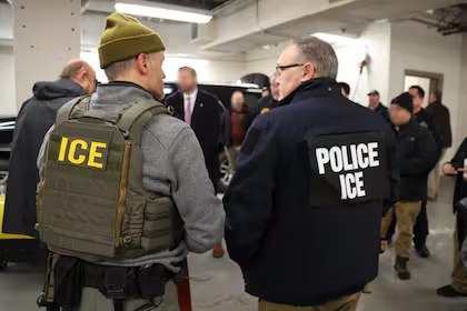 Al menos ocho mil venezolanos han sido arrestados por el ICE, según cifras gubernamentales divulgadas por CBS News