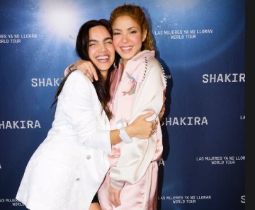 Shakira invitó a la venezolana María Gabriela de Faría a su concierto en Los Ángeles