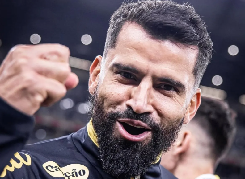 Tomás Rincón renovará contrato con Santos FC