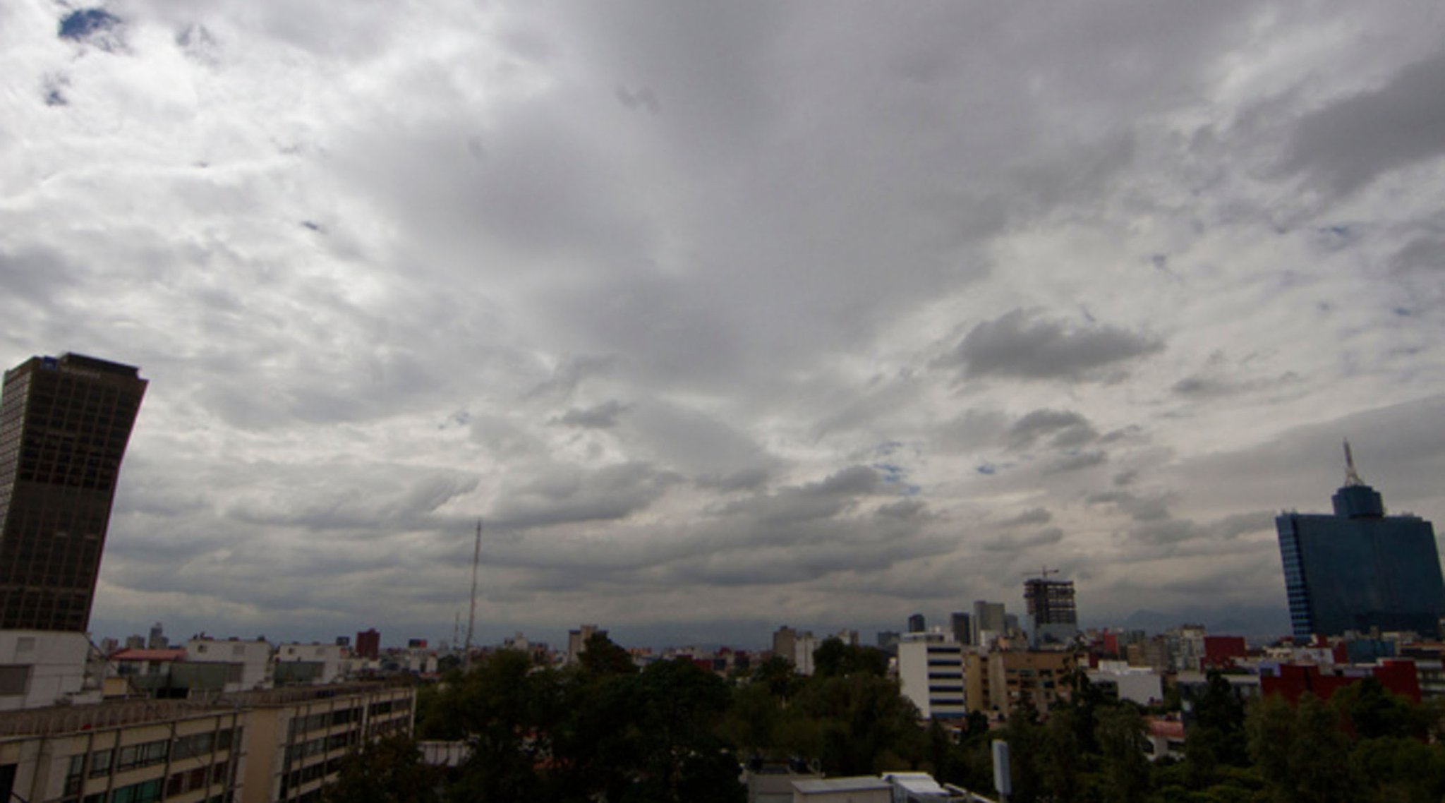 Inameh prevé cielo parcialmente nublado y lluvias dispersas para este lunes 11-Ago
