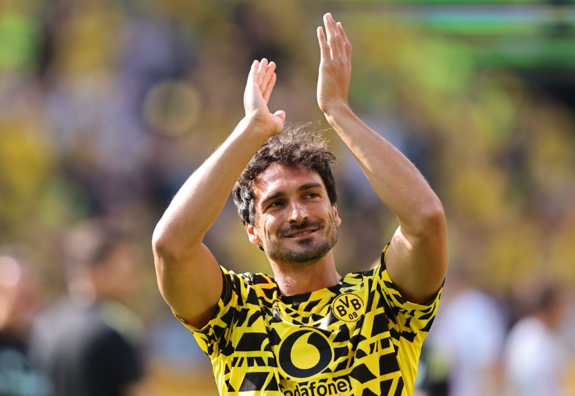 Mats Hummels cierra su carrera como futbolista con homenaje de Borussia Dortmund