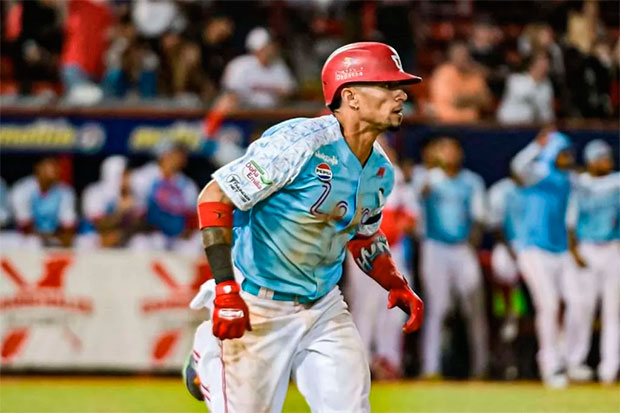 ¡Cambio en la LVBP! Gorkys Hernández llega a Tigres de Aragua por dos prospectos