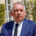 Bayrou obligado a dimitir tras revés parlamentario
