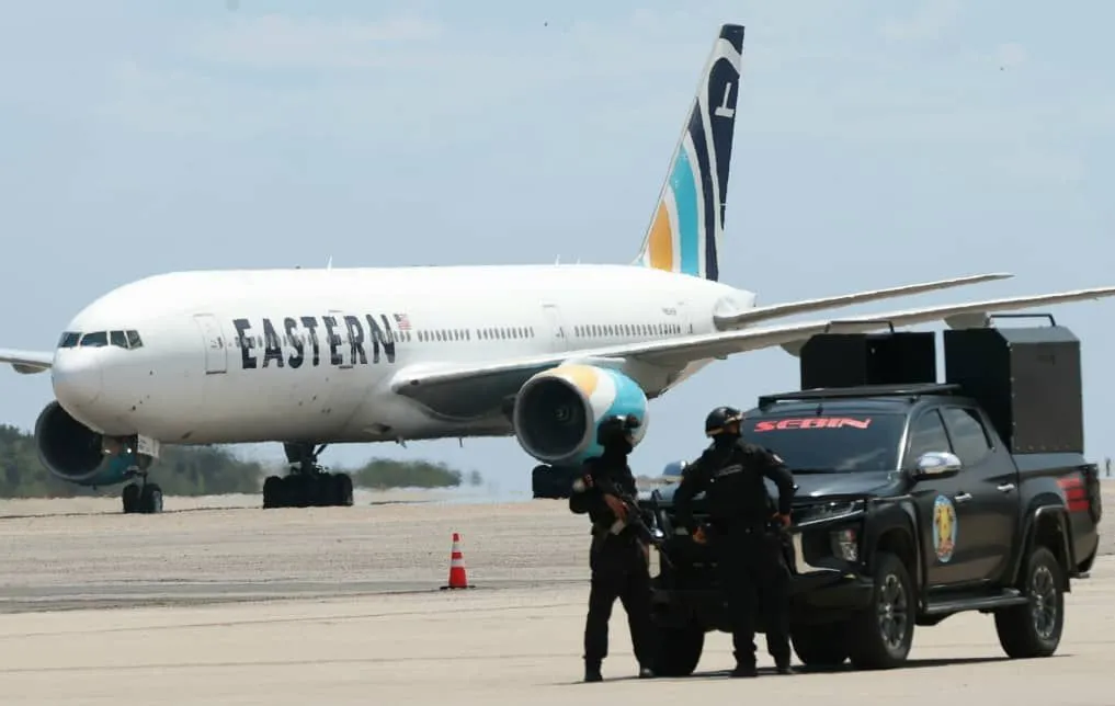 Llega nuevo vuelo con 259 migrantes venezolanos repatriados desde EEUU