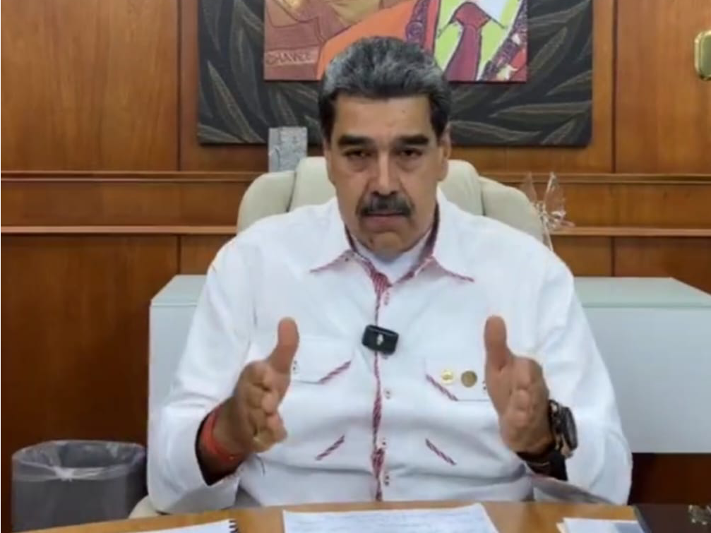 Maduro activa jornada nacional de adiestramiento militar en 312 cuarteles del país