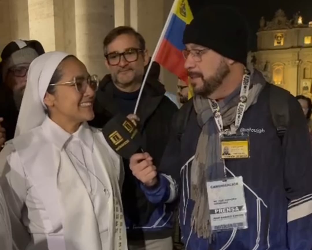 Hermanas de distintos países conversan con Noticia al Día frente a la Santa Sede