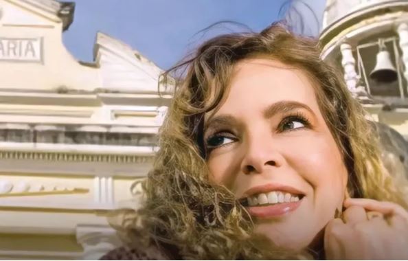 Piden ayuda urgente para la cantante y actriz Raquel Castaños y su esposo Pollo Sifontes