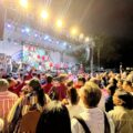 Eso fue ver mucha, pero, mucha gente bella y feliz: Explosión de alegría en la Plaza de la República