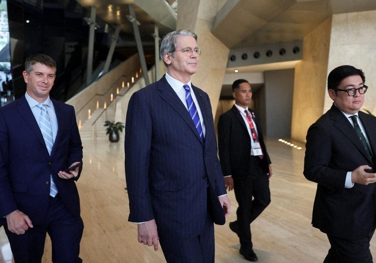 Estados Unidos y China alcanzan un acuerdo preliminar en Malasia