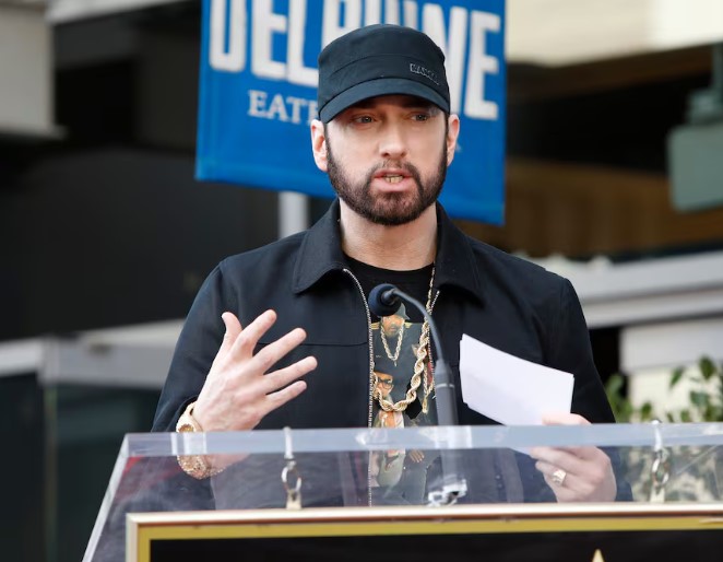 Eminem sorprendido al enterarse que será abuelo por segunda vez