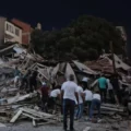 Terremoto de magnitud 6.1 en Turquía causó fuertes derrumbes
