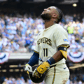 Jackson Chourio se alista para volver al segundo duelo de la Serie Divisional
