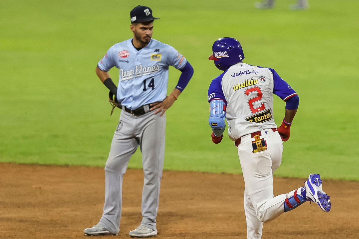 Tiburones tomó venganza con autoridad ante Magallanes