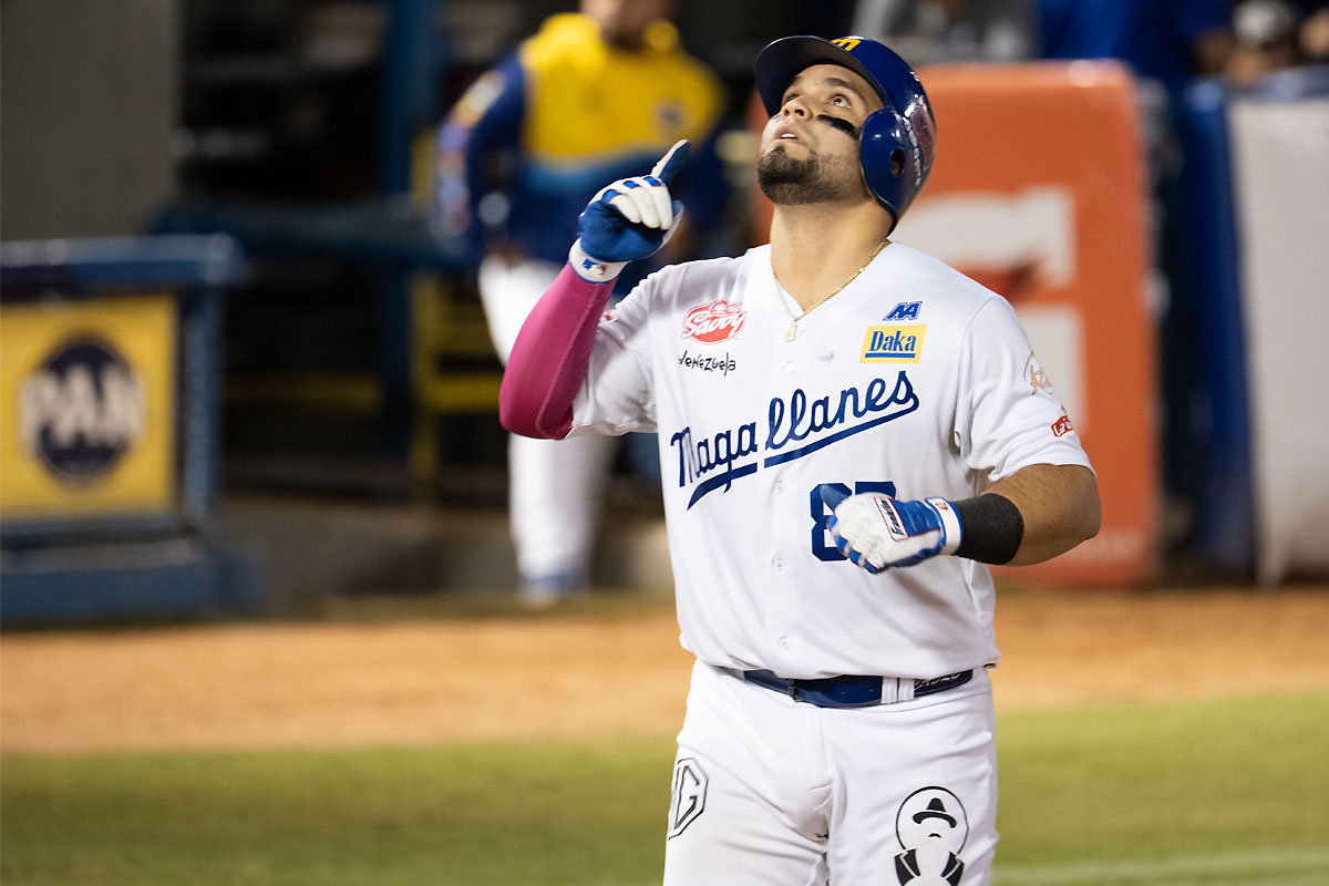Magallanes logra quinta victoria al hilo y sale del sótano