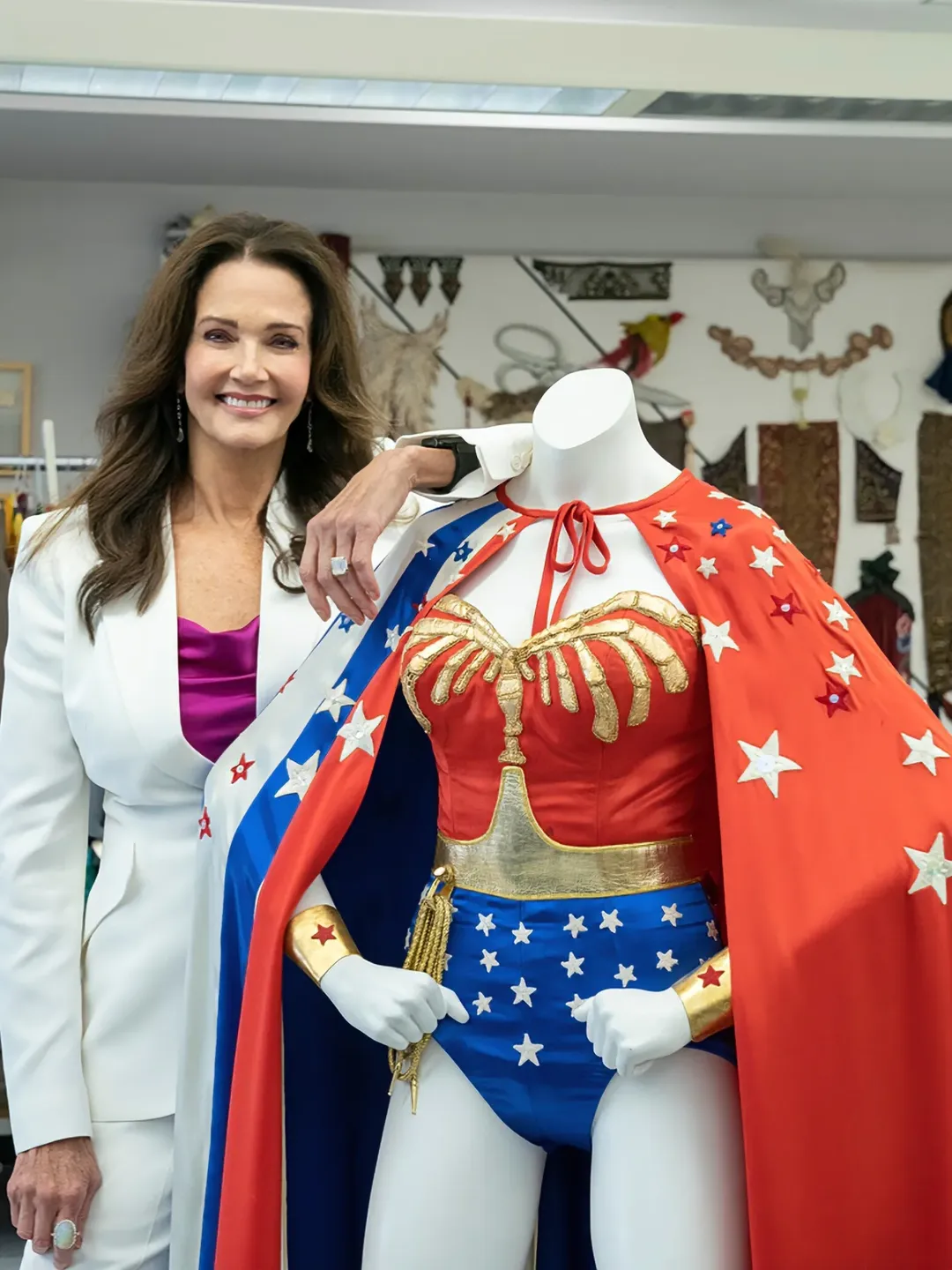 Wonder Woman sigue explotada a los 74