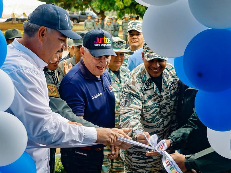 Juramentados 5.879 Comandos de Comunidades Bolivarianos Integrales en el Zulia