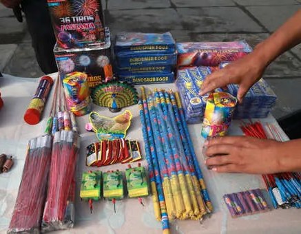 Bomberos alertan sobre el uso de pirotecnia durante festividades navideñas