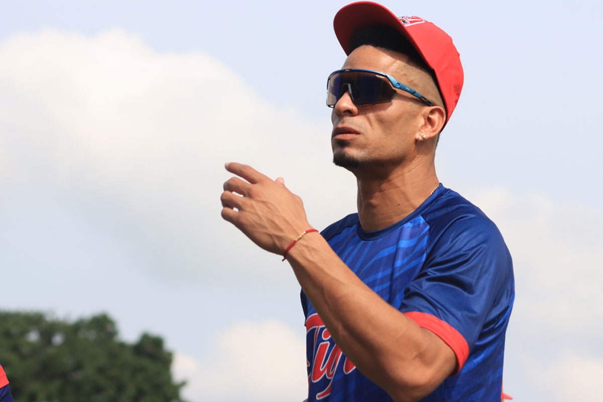 Gorkys Hernádez se consolida como campeón bate en la LVBP