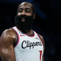 Harden se convirtió en el décimo máximo anotador histórico de la NBA en la derrota de Clippers