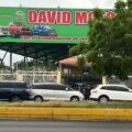 Allanan venta de motos, carros y mueblería en la circunvalación uno de Maracaibo