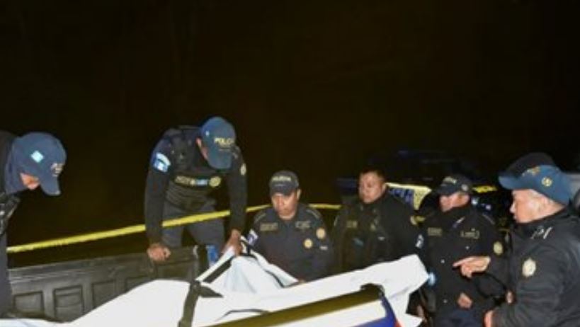 Guatemala decretó tres días de luto por accidente de autobús en el que murieron 15 personas