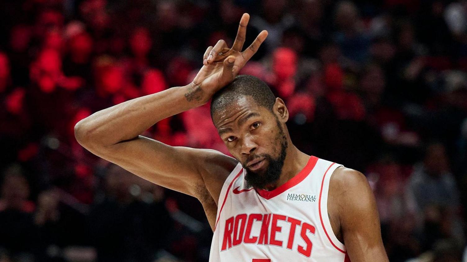 Kevin Durant comanda triunfo de Rockets y supera a Chamberlain en la lista de anotadores