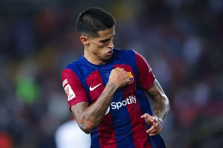 Joao Cancelo vuelve al Barcelona