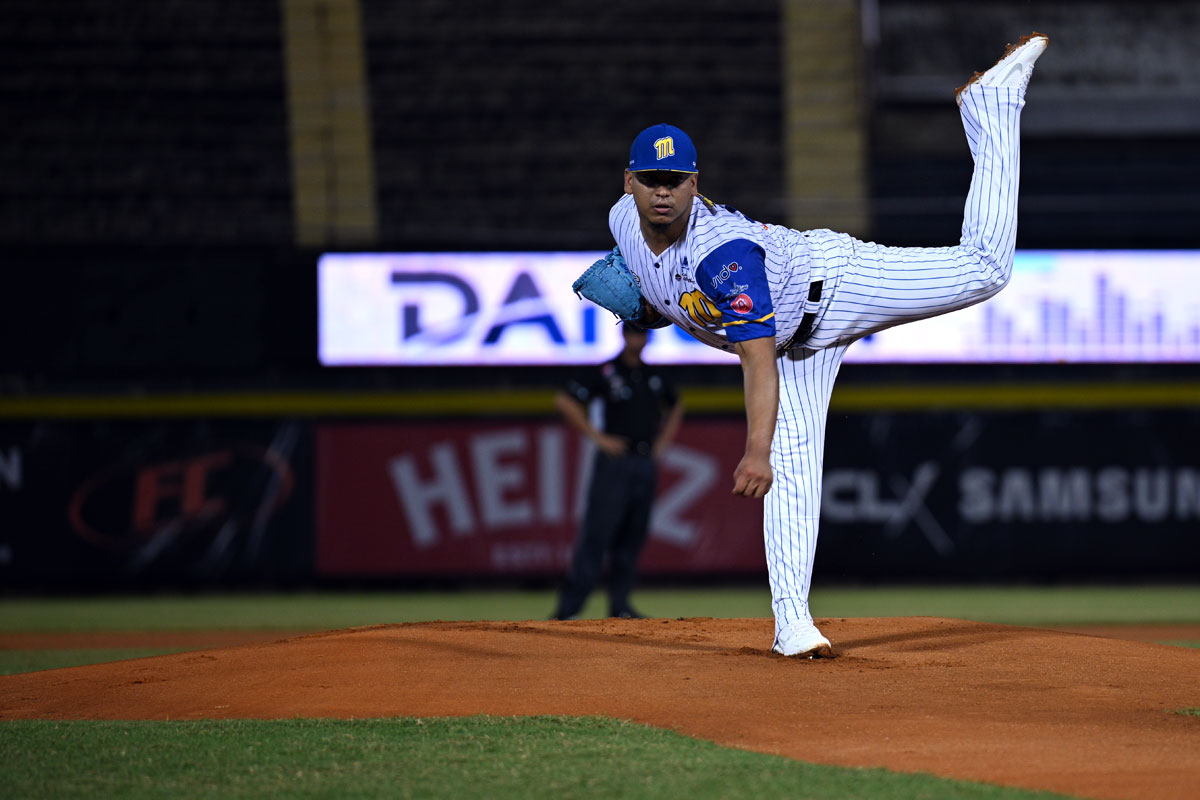 ¡Casi unánime! Ricardo Sánchez es elegido Pitcher del Año 2025-2026 en la LVBP