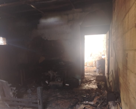 Padre e hija calcinados y su madre herida de gravedad tras incendiarse su vivienda en Casiano Lossada