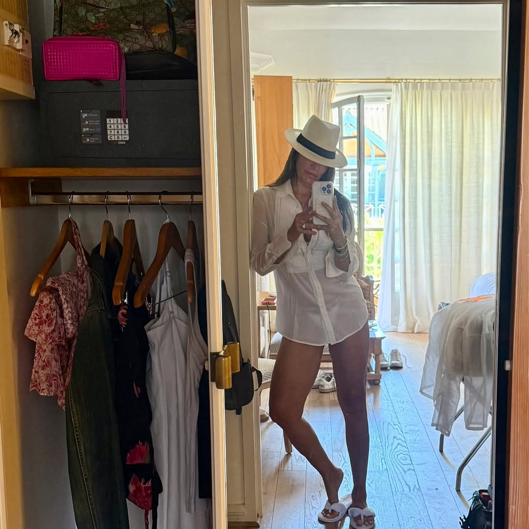 Ana Karina Manco, a sus 58, sigue siendo La mujer perfecta