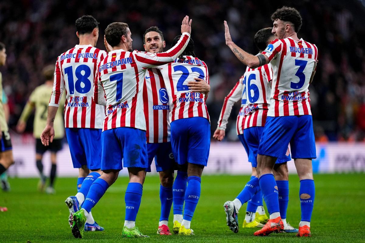 Atlético de Madrid aplasta al Barcelona y acaricia la final de la Copa del Rey