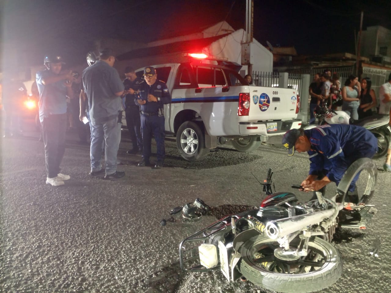 Muere motorizado tras chocar contra una patrulla del Cpbez en Santa Bárbara