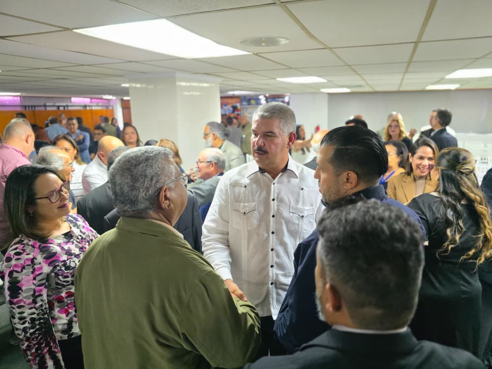 Gobernador Luis Caldera promueve alianzas con el sector industrial para el desarrollo del Zulia