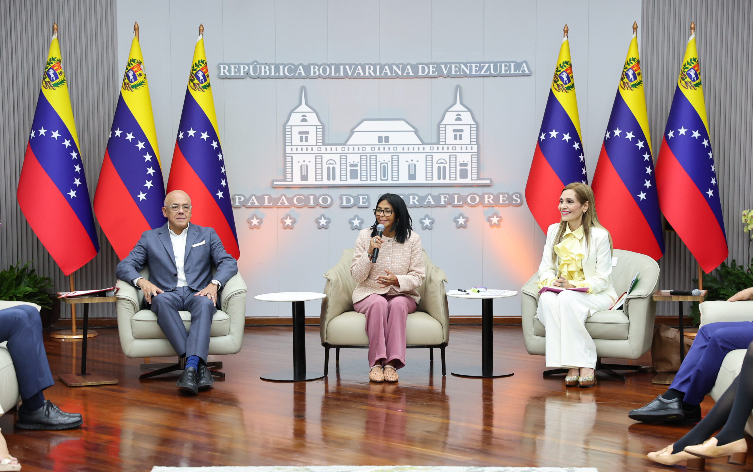 Jorge Rodríguez presentó balance de la Ley de Amnistía: Más de 12 mil personas solicitaron el amparo y casi 9 mil personas fueron sujetas a protección