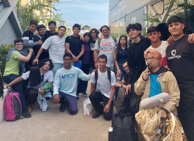 Al menos 21 jóvenes marabinos se formarán en ciencia y tecnología en Caracas
