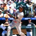 Luis Arráez emula récord histórico de Tony Gwynn gracias a su disciplina con el madero