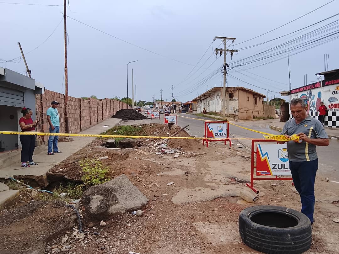 Gobernación del Zulia ejecuta obra de sustitución de colectores y reparación de red de agua potable en Cañada Honda